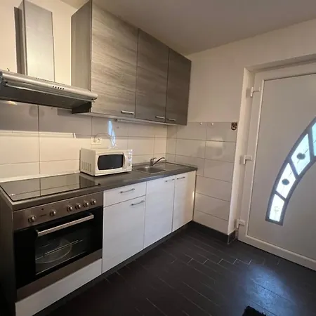 Mlinica Apartment Apartamento *